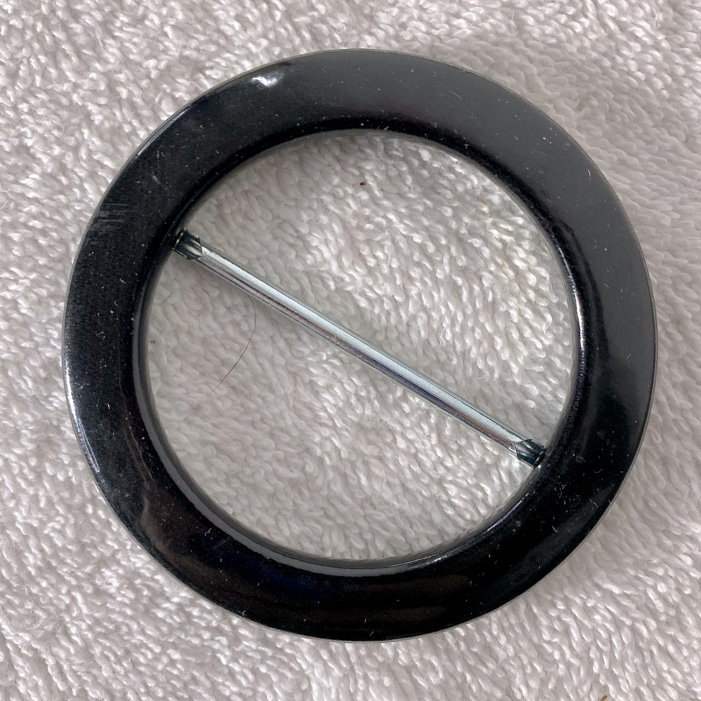 Vintage 90’s Black T Shirt Tie Clip